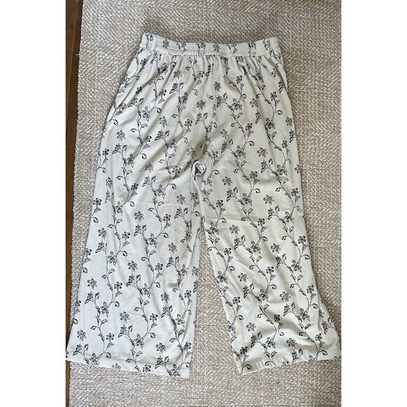 CORDUROY FLORAL MIDDLE WAIST WIDE LEG TROUSERS CURVE & PLUS OXL - Picture 8 of 8